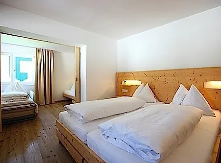 Hotell Steinerwirt1493 Zell am See